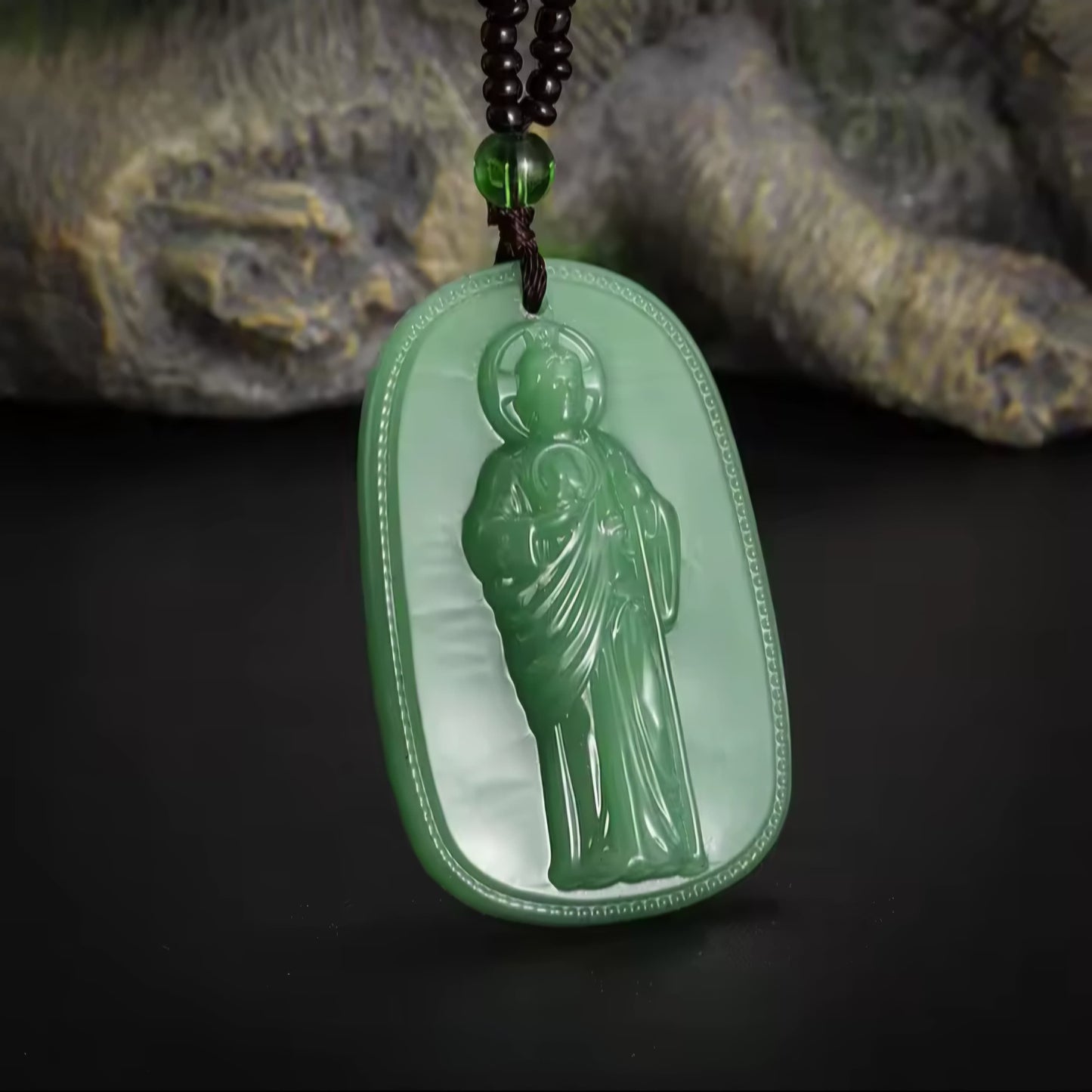 Exquisite Buddhist Jade Pendant Necklace for Men and Women Religious Personality Simple Amulet Church Party Accessories Gift